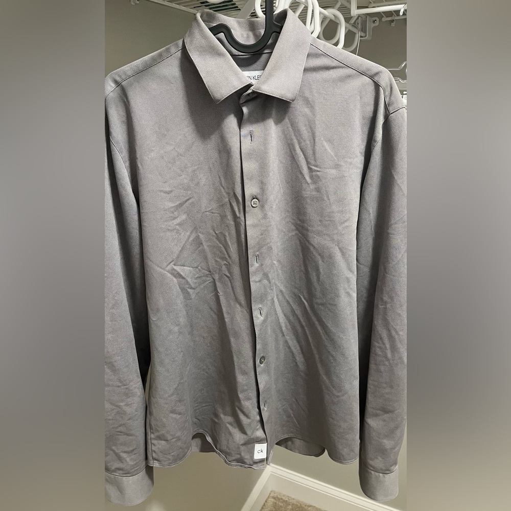 Calvin Klein everyday active slim fit wicking Men's Dress Shirt